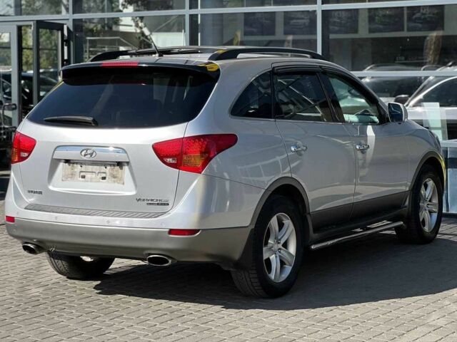 Сірий Хендай іх55 (Веракруз), об'ємом двигуна 3.8 л та пробігом 238 тис. км за 10800 $, фото 5 на Automoto.ua