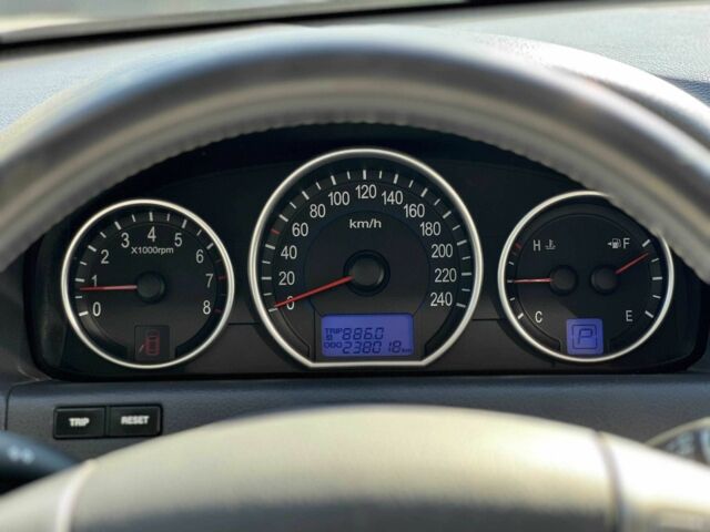 Сірий Хендай іх55 (Веракруз), об'ємом двигуна 3.8 л та пробігом 238 тис. км за 10800 $, фото 18 на Automoto.ua