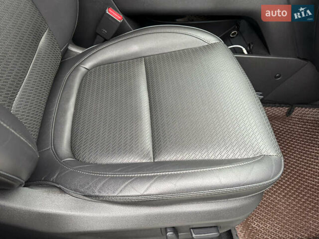 Белый Хендай Kona, объемом двигателя 0 л и пробегом 179 тыс. км за 16350 $, фото 53 на Automoto.ua