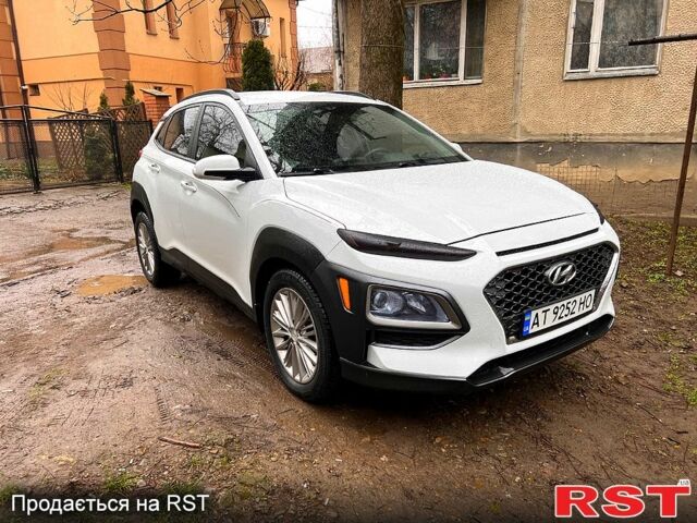 Білий Хендай Kona, об'ємом двигуна 2 л та пробігом 60 тис. км за 16000 $, фото 1 на Automoto.ua