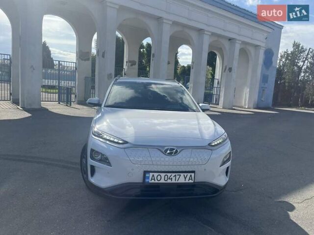 Білий Хендай Kona, об'ємом двигуна 0 л та пробігом 180 тис. км за 15000 $, фото 8 на Automoto.ua
