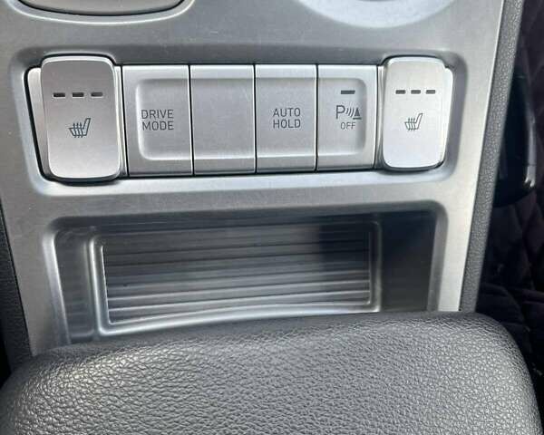 Білий Хендай Kona, об'ємом двигуна 0 л та пробігом 180 тис. км за 15000 $, фото 13 на Automoto.ua