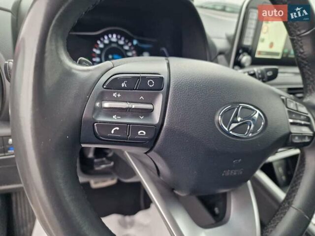 Белый Хендай Kona, объемом двигателя 0 л и пробегом 15 тыс. км за 15300 $, фото 29 на Automoto.ua