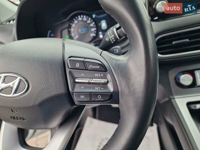 Белый Хендай Kona, объемом двигателя 0 л и пробегом 15 тыс. км за 15300 $, фото 32 на Automoto.ua