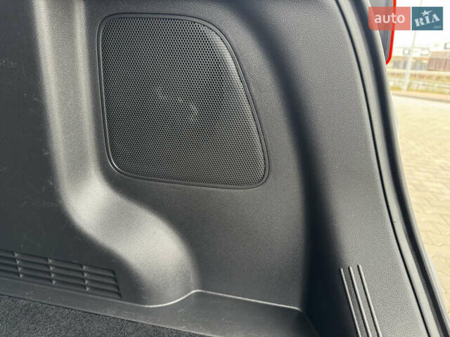 Белый Хендай Kona, объемом двигателя 0 л и пробегом 179 тыс. км за 16350 $, фото 73 на Automoto.ua