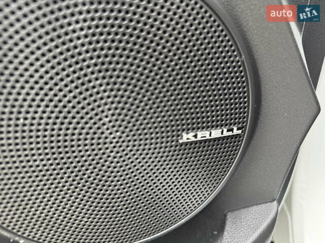 Белый Хендай Kona, объемом двигателя 0 л и пробегом 179 тыс. км за 16350 $, фото 33 на Automoto.ua