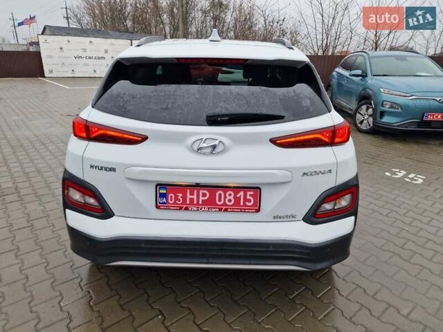 Белый Хендай Kona, объемом двигателя 0 л и пробегом 15 тыс. км за 15300 $, фото 13 на Automoto.ua