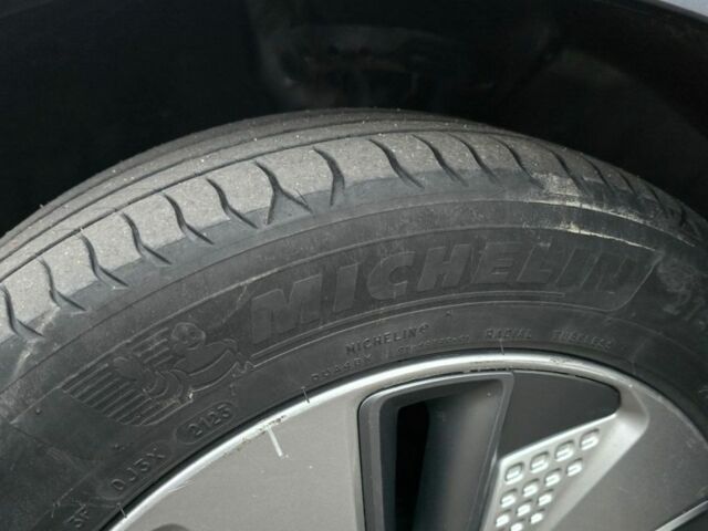 Білий Хендай Kona, об'ємом двигуна 0 л та пробігом 113 тис. км за 15900 $, фото 8 на Automoto.ua