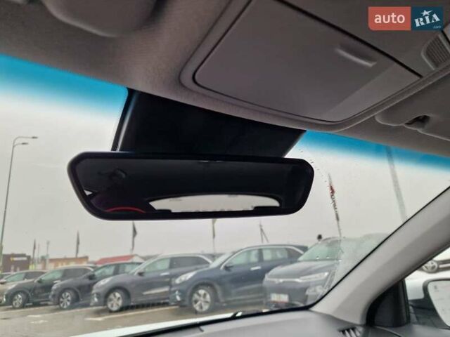 Белый Хендай Kona, объемом двигателя 0 л и пробегом 15 тыс. км за 15300 $, фото 33 на Automoto.ua