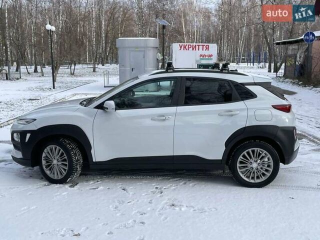 Білий Хендай Kona, об'ємом двигуна 2 л та пробігом 86 тис. км за 14500 $, фото 7 на Automoto.ua