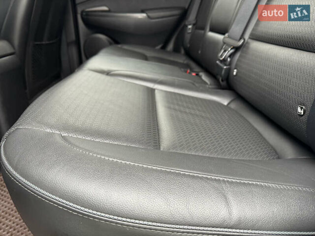 Белый Хендай Kona, объемом двигателя 0 л и пробегом 179 тыс. км за 16350 $, фото 43 на Automoto.ua