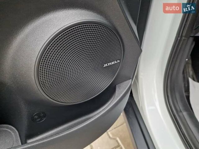 Белый Хендай Kona, объемом двигателя 0 л и пробегом 15 тыс. км за 15300 $, фото 21 на Automoto.ua