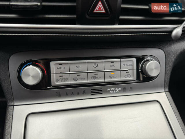 Белый Хендай Kona, объемом двигателя 0 л и пробегом 179 тыс. км за 16350 $, фото 59 на Automoto.ua