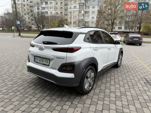 Білий Хендай Kona, об'ємом двигуна 0 л та пробігом 38 тис. км за 18200 $, фото 11 на Automoto.ua