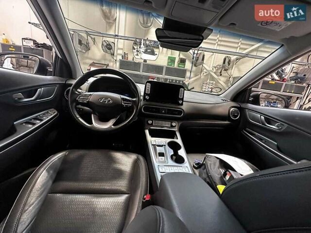 Білий Хендай Kona, об'ємом двигуна 0 л та пробігом 92 тис. км за 16900 $, фото 16 на Automoto.ua