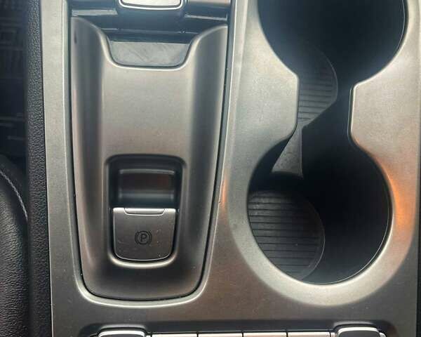 Белый Хендай Kona, объемом двигателя 0 л и пробегом 108 тыс. км за 17950 $, фото 26 на Automoto.ua