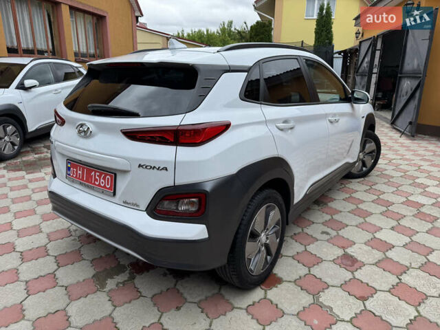 Білий Хендай Kona, об'ємом двигуна 0 л та пробігом 68 тис. км за 14999 $, фото 65 на Automoto.ua