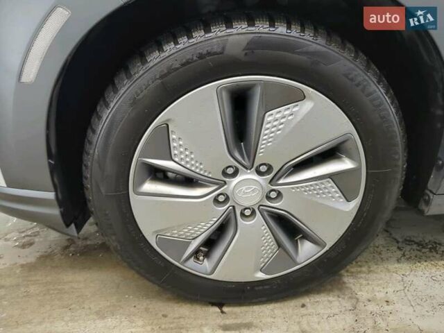 Білий Хендай Kona, об'ємом двигуна 0 л та пробігом 113 тис. км за 18300 $, фото 67 на Automoto.ua