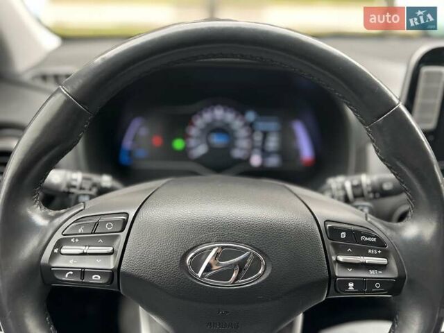 Білий Хендай Kona, об'ємом двигуна 0 л та пробігом 134 тис. км за 16850 $, фото 29 на Automoto.ua