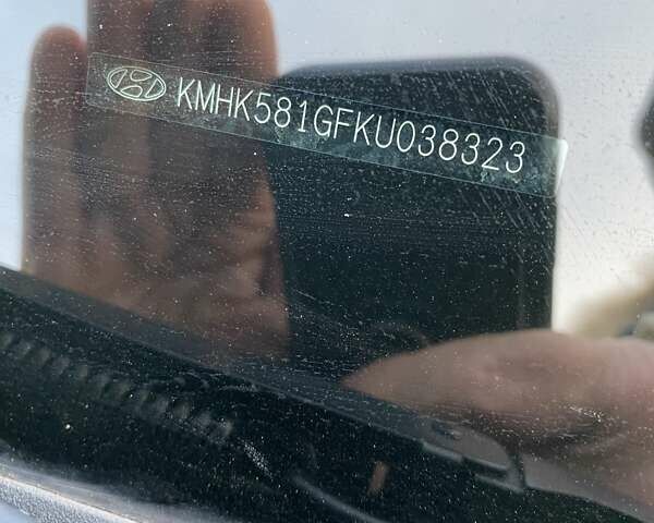 Білий Хендай Kona, об'ємом двигуна 0 л та пробігом 113 тис. км за 18300 $, фото 9 на Automoto.ua