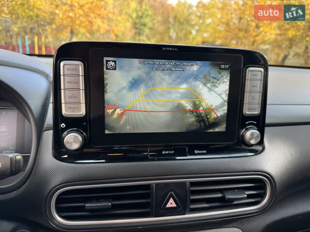 Белый Хендай Kona, объемом двигателя 0 л и пробегом 67 тыс. км за 16350 $, фото 74 на Automoto.ua