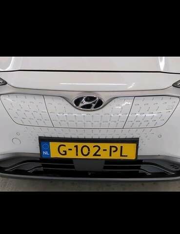 Білий Хендай Kona, об'ємом двигуна 0 л та пробігом 134 тис. км за 16850 $, фото 41 на Automoto.ua