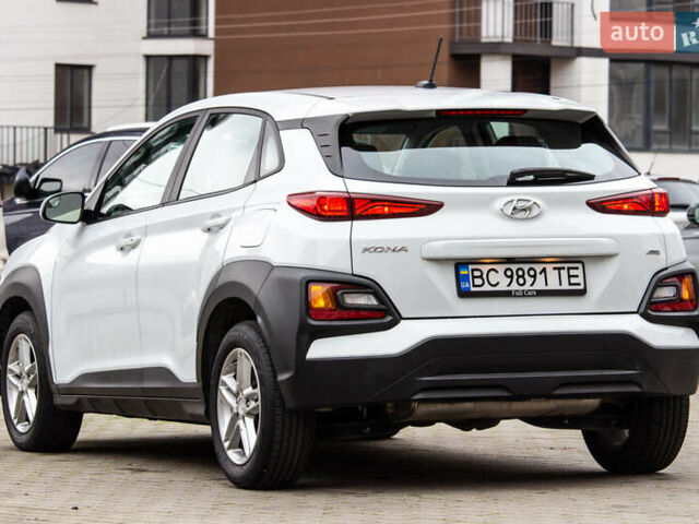 Белый Хендай Kona, объемом двигателя 2 л и пробегом 98 тыс. км за 15200 $, фото 8 на Automoto.ua