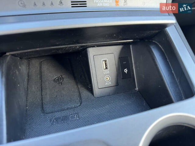 Белый Хендай Kona, объемом двигателя 0 л и пробегом 108 тыс. км за 16700 $, фото 31 на Automoto.ua