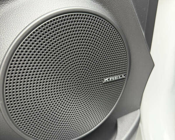 Білий Хендай Kona, об'ємом двигуна 0 л та пробігом 38 тис. км за 18200 $, фото 21 на Automoto.ua