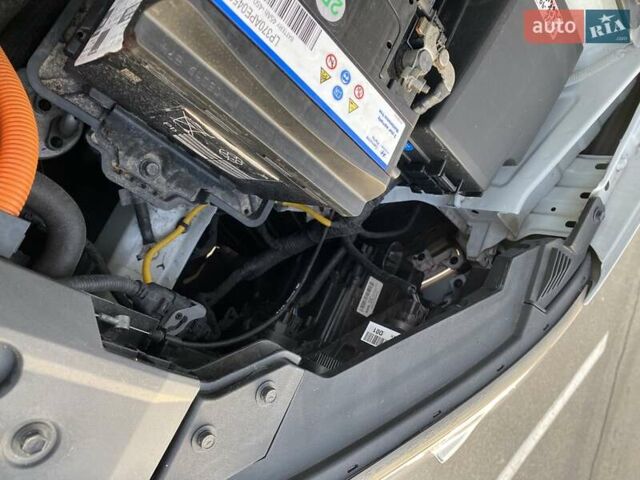 Білий Хендай Kona, об'ємом двигуна 0 л та пробігом 113 тис. км за 18300 $, фото 39 на Automoto.ua