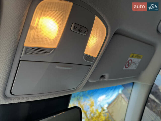 Белый Хендай Kona, объемом двигателя 0 л и пробегом 67 тыс. км за 16350 $, фото 79 на Automoto.ua