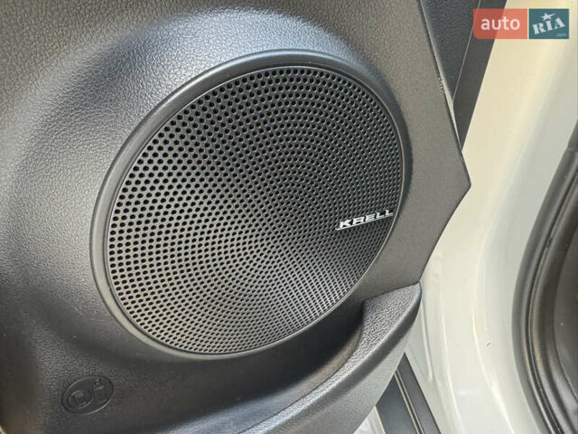 Білий Хендай Kona, об'ємом двигуна 0 л та пробігом 112 тис. км за 16499 $, фото 13 на Automoto.ua