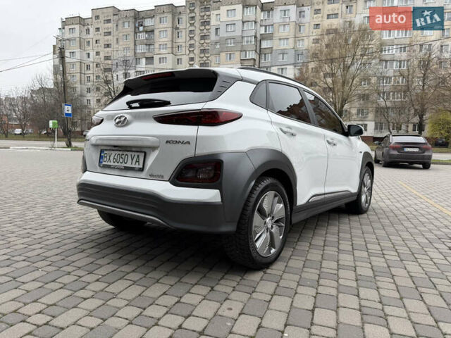 Білий Хендай Kona, об'ємом двигуна 0 л та пробігом 38 тис. км за 18200 $, фото 10 на Automoto.ua