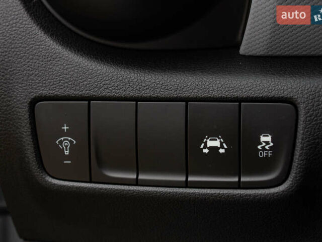 Белый Хендай Kona, объемом двигателя 2 л и пробегом 98 тыс. км за 15200 $, фото 31 на Automoto.ua