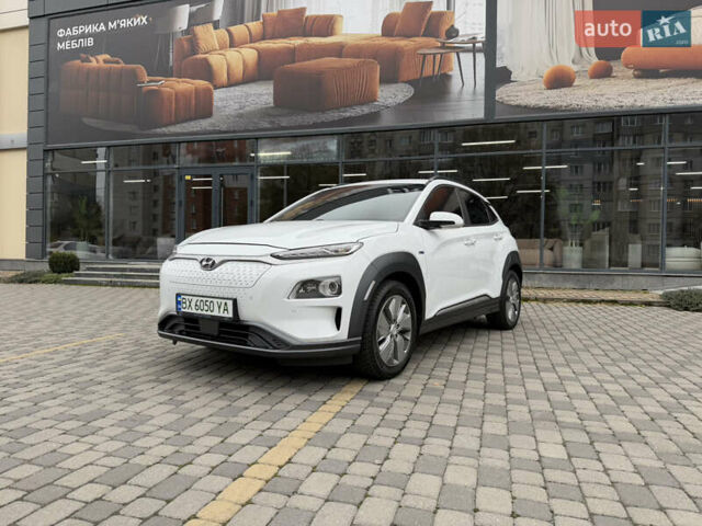 Білий Хендай Kona, об'ємом двигуна 0 л та пробігом 38 тис. км за 18200 $, фото 1 на Automoto.ua