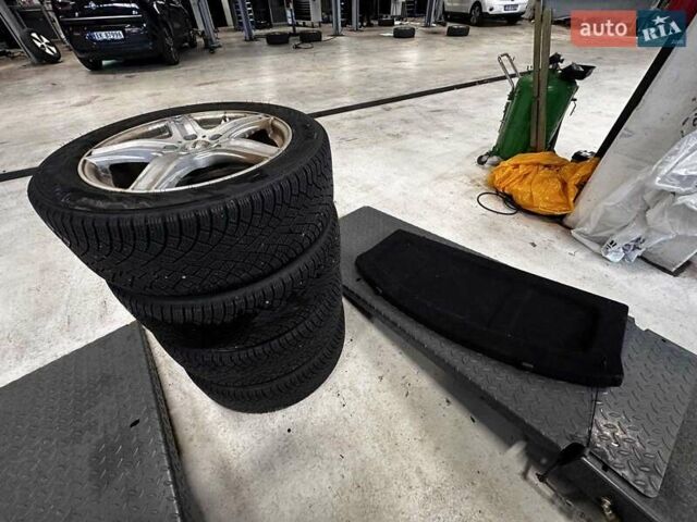 Білий Хендай Kona, об'ємом двигуна 0 л та пробігом 92 тис. км за 16900 $, фото 18 на Automoto.ua