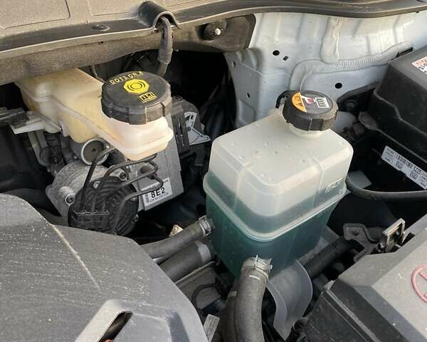 Білий Хендай Kona, об'ємом двигуна 0 л та пробігом 113 тис. км за 18300 $, фото 42 на Automoto.ua