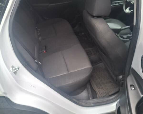 Белый Хендай Kona, объемом двигателя 2 л и пробегом 93 тыс. км за 16250 $, фото 10 на Automoto.ua