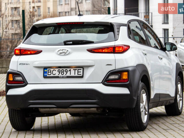 Белый Хендай Kona, объемом двигателя 2 л и пробегом 98 тыс. км за 15200 $, фото 9 на Automoto.ua