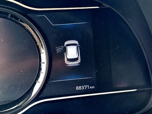 Білий Хендай Kona, об'ємом двигуна 0 л та пробігом 88 тис. км за 16800 $, фото 6 на Automoto.ua