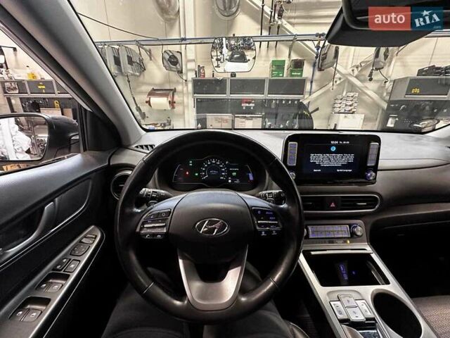 Білий Хендай Kona, об'ємом двигуна 0 л та пробігом 92 тис. км за 16900 $, фото 24 на Automoto.ua