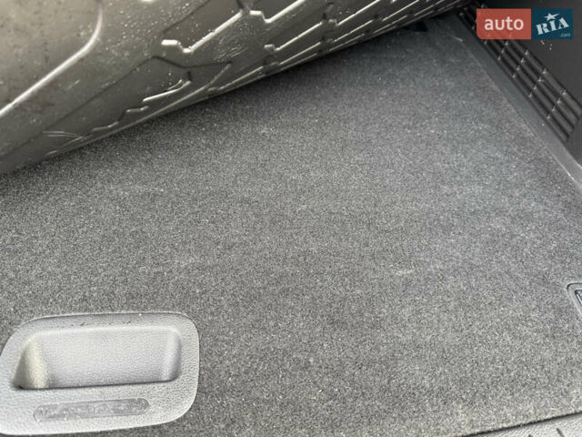 Белый Хендай Kona, объемом двигателя 0 л и пробегом 67 тыс. км за 16350 $, фото 86 на Automoto.ua