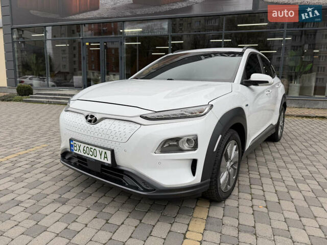 Білий Хендай Kona, об'ємом двигуна 0 л та пробігом 38 тис. км за 18200 $, фото 3 на Automoto.ua