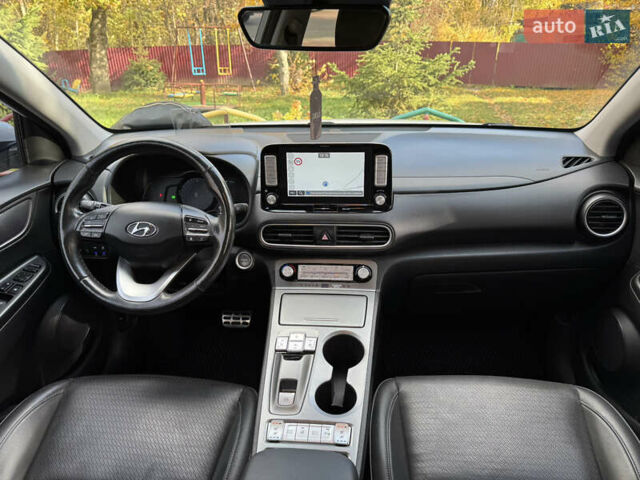 Белый Хендай Kona, объемом двигателя 0 л и пробегом 67 тыс. км за 16350 $, фото 68 на Automoto.ua