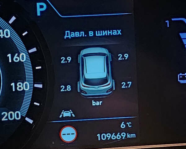 Белый Хендай Kona, объемом двигателя 0 л и пробегом 109 тыс. км за 17900 $, фото 54 на Automoto.ua