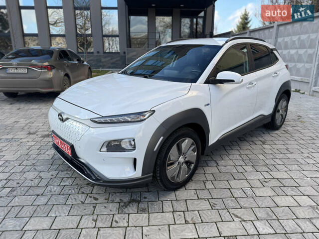 Білий Хендай Kona, об'ємом двигуна 0 л та пробігом 112 тис. км за 16499 $, фото 9 на Automoto.ua