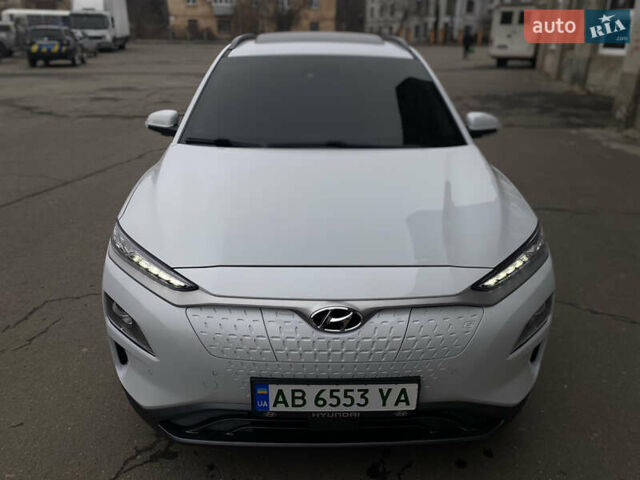 Белый Хендай Kona, объемом двигателя 0 л и пробегом 74 тыс. км за 18300 $, фото 1 на Automoto.ua