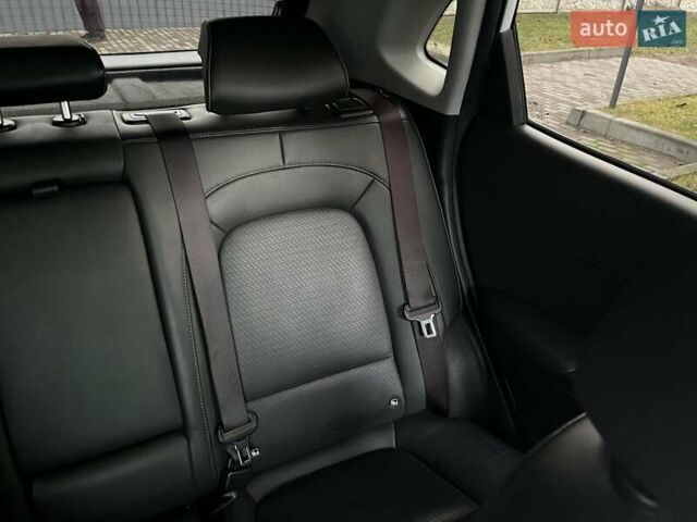 Белый Хендай Kona, объемом двигателя 0 л и пробегом 108 тыс. км за 17950 $, фото 30 на Automoto.ua