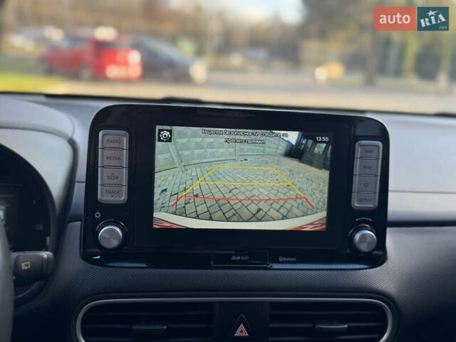 Білий Хендай Kona, об'ємом двигуна 0 л та пробігом 112 тис. км за 16499 $, фото 50 на Automoto.ua