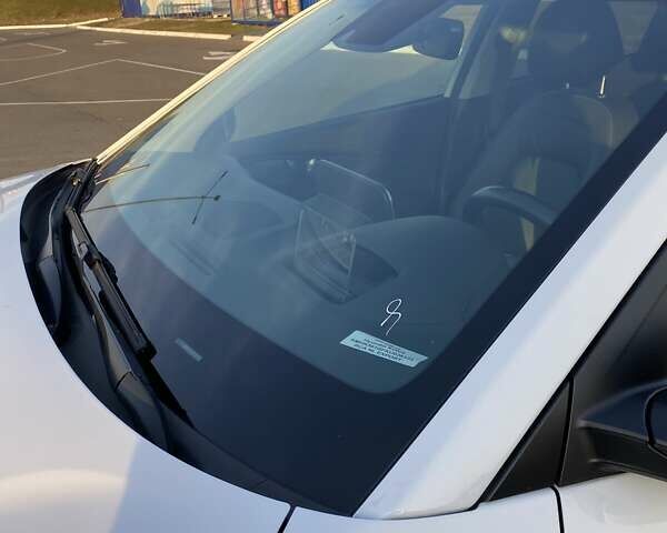 Білий Хендай Kona, об'ємом двигуна 0 л та пробігом 113 тис. км за 18300 $, фото 10 на Automoto.ua